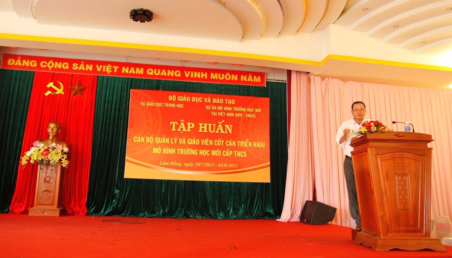 Trường TH Minh Khai: Sinh hoạt chuyên môn chương trình VNEN