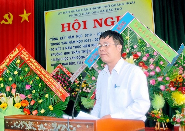 Ông Nguyễn Văn Phu – Phó Giám đốc Sở GD&ĐT Phát biểu ý kiến chỉ đạo tại Hội nghị.